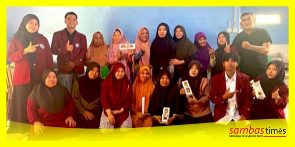Tim Dosen dan Mahasiswa bersama peserta Pelatihan Pengolahan Jeruk Siam menjadi Produk Pangan Lokal Bernilai Tambah di Dusun Sungai Pinang, Desa Sungai Rambah, Kecamatan Sambas.